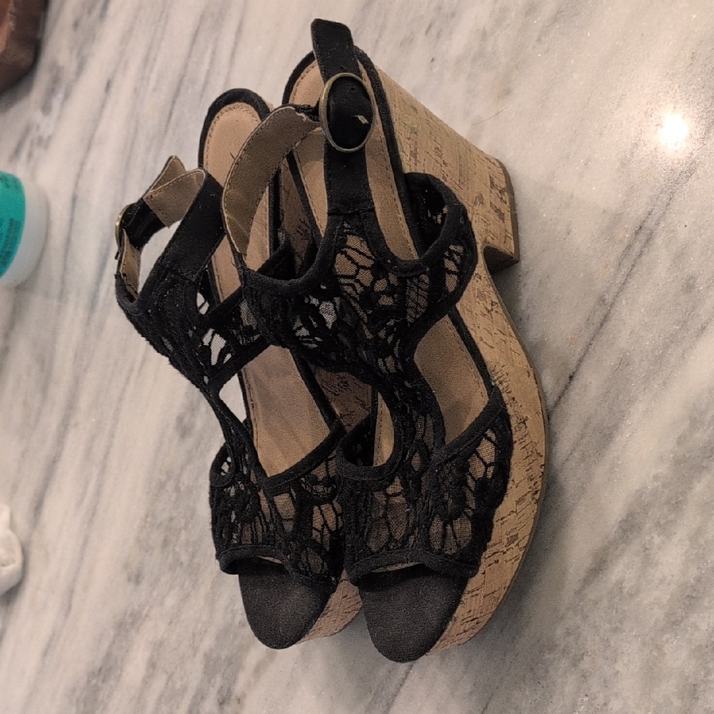 American Eagle Outfitters Black Lace Wedges